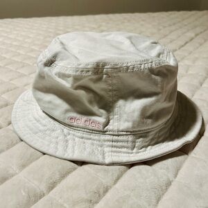 Adidas Aeroready Bucket Hat w/ Pink Logo
